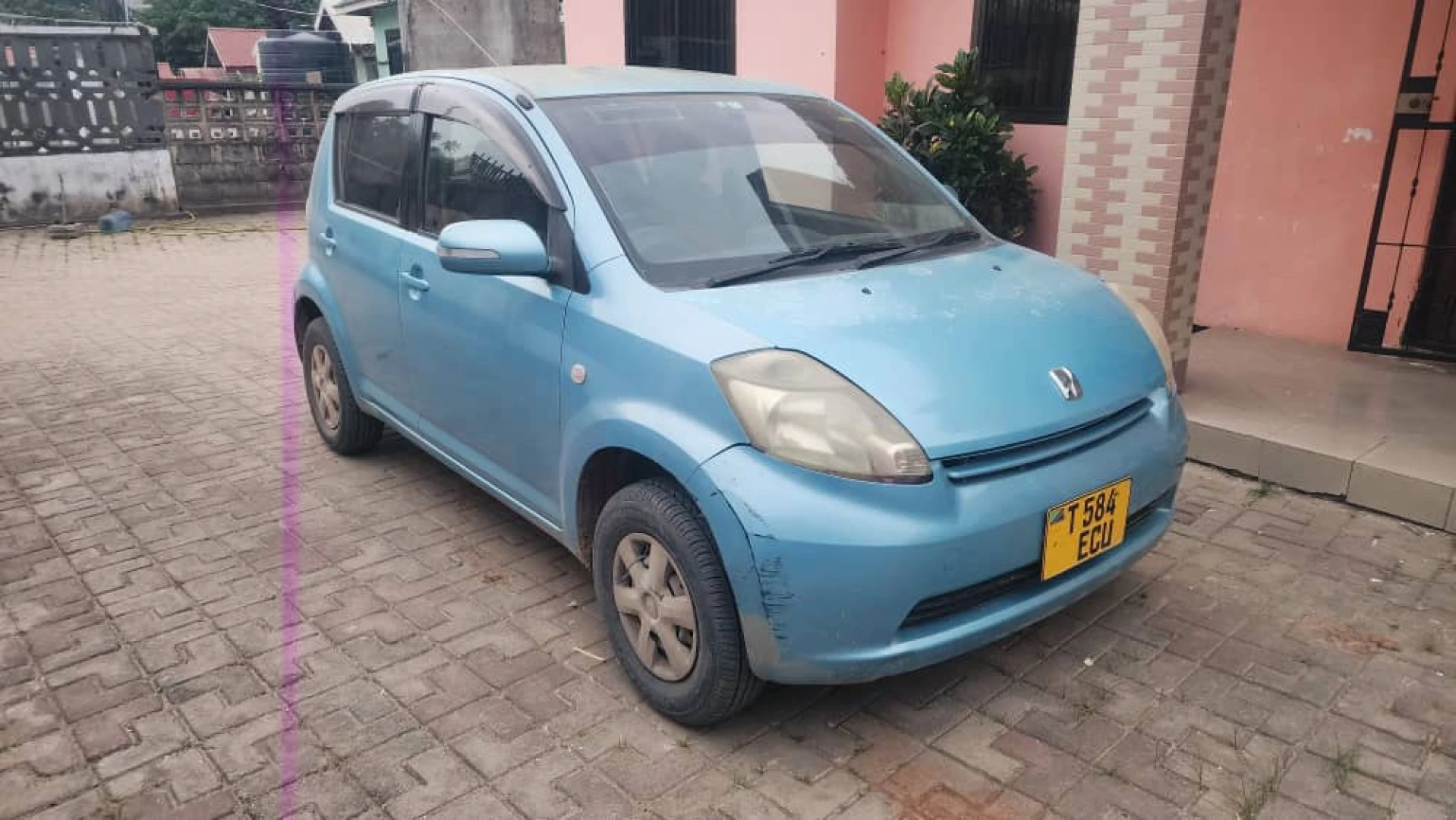 Toyota Passo Hatchback T 584 ECU - 7 Million