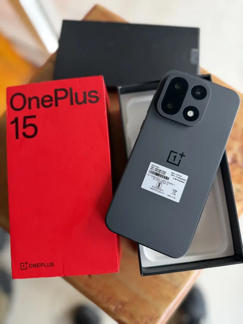 OnePlus 15 256GB thumbnail 2