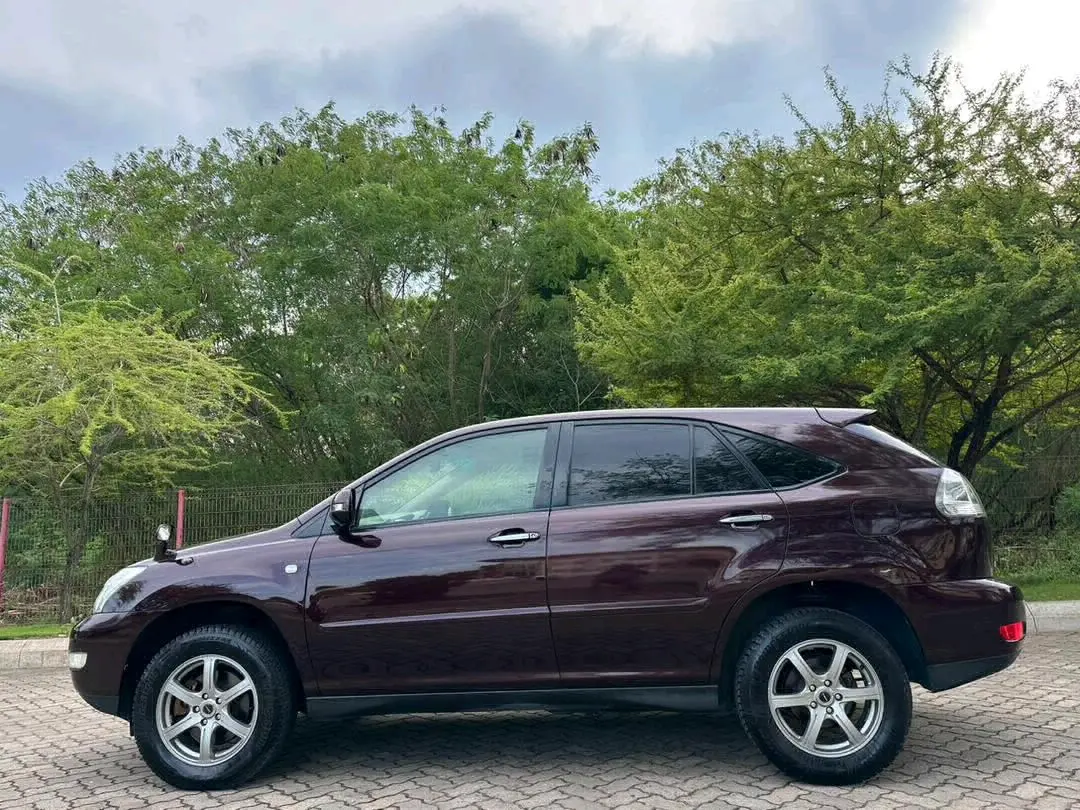 Toyota Harrier 240G thumbnail 5