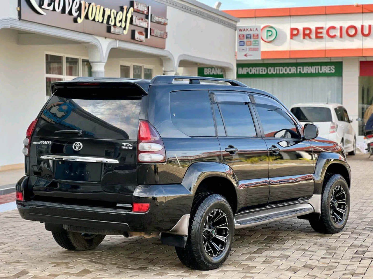 Toyota Land Cruiser Prado 120 (2005) - 44m thumbnail 3
