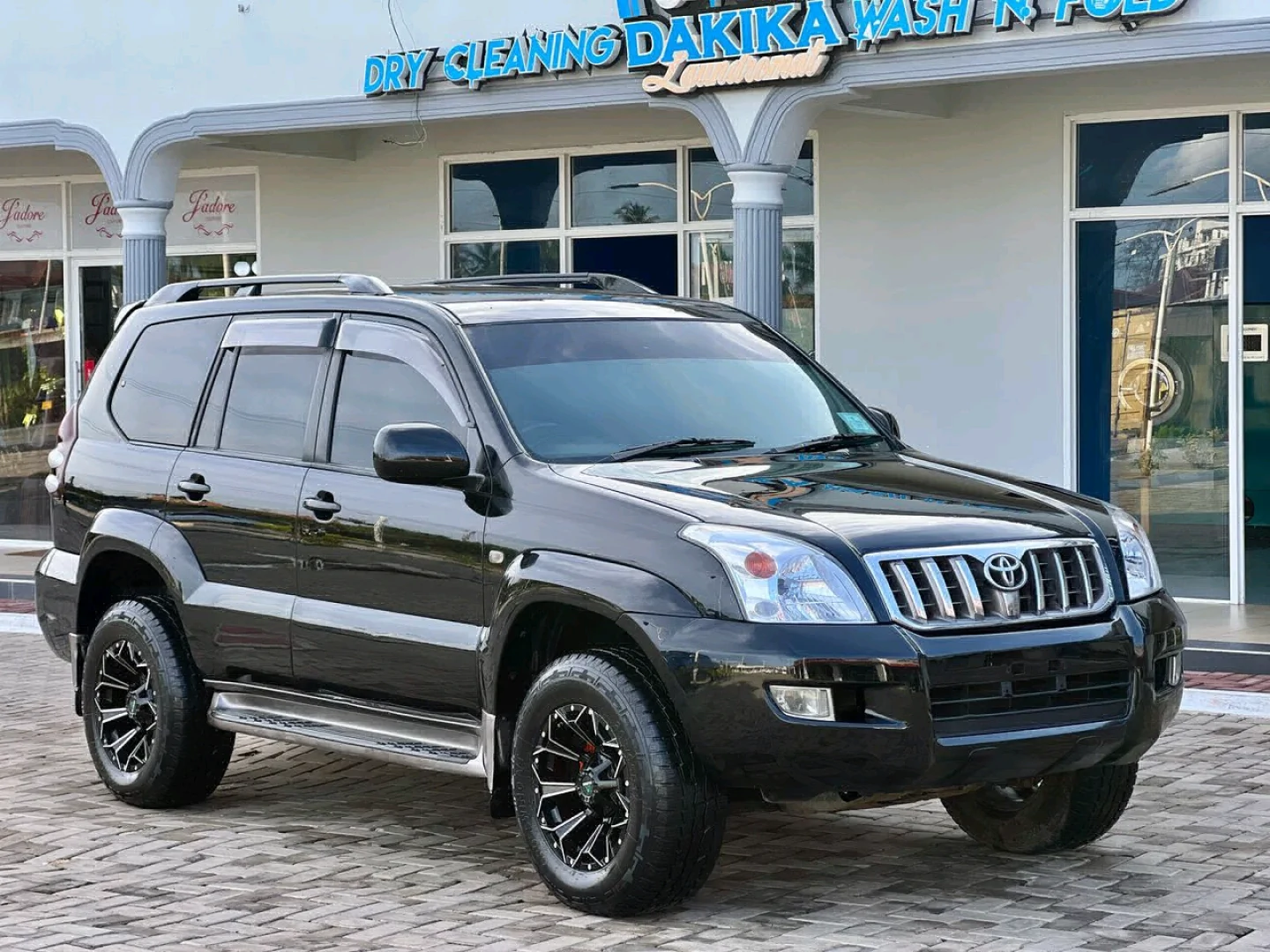Toyota Land Cruiser Prado 120 (2005) - 44m thumbnail 5