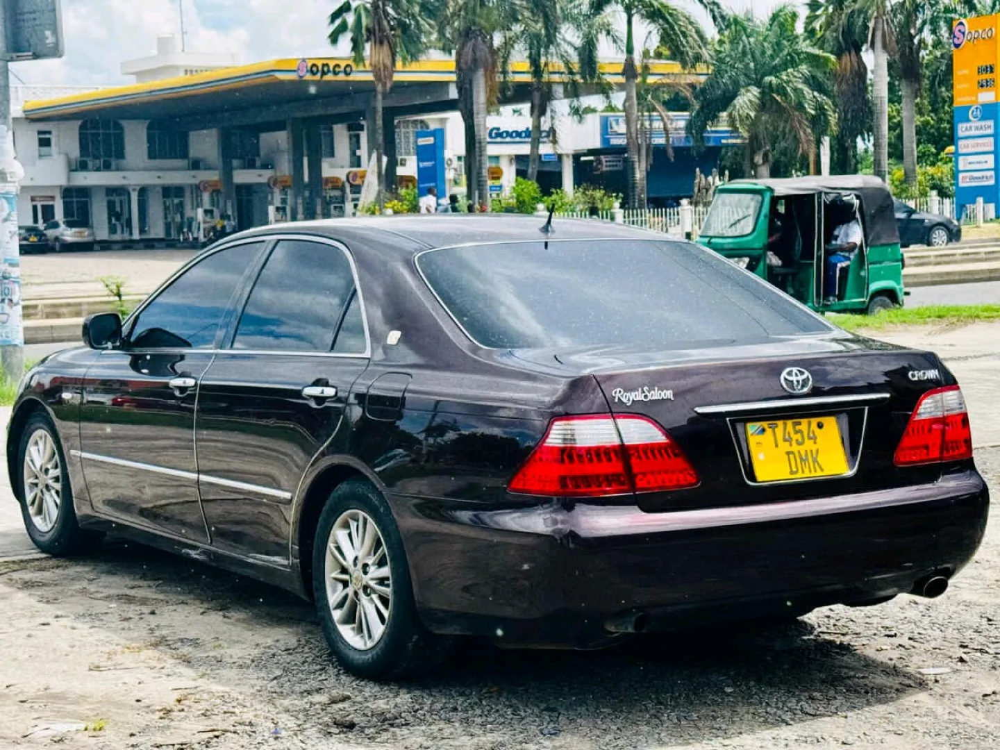 Toyota Crown Royal 2006 - Excellent Condition thumbnail 5