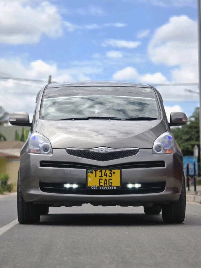 Toyota Ractis 2009/2010 Automatic 1290 CC
