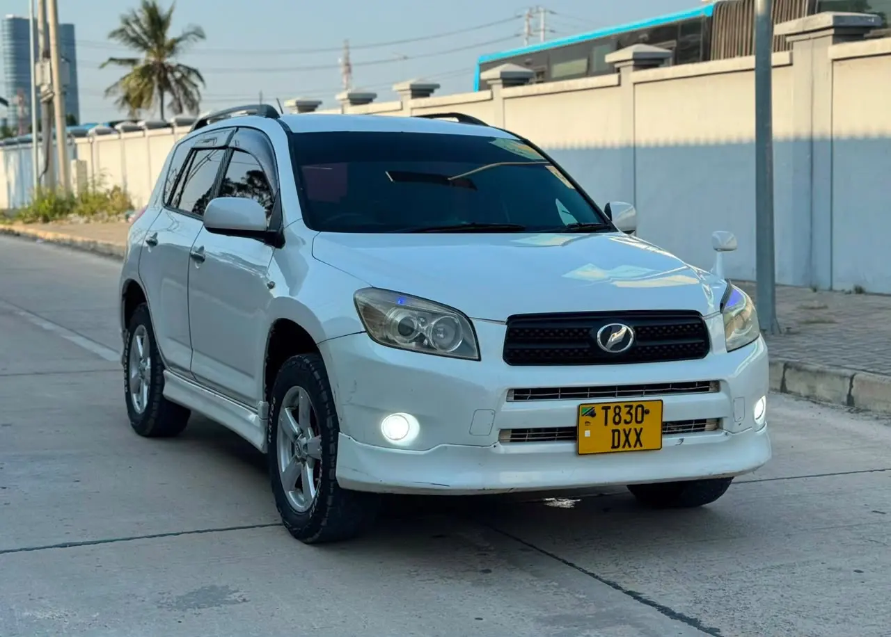 Toyota RAV4 2007 thumbnail 5