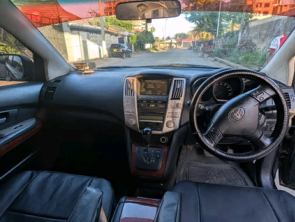Toyota Harrier 2006 thumbnail 7