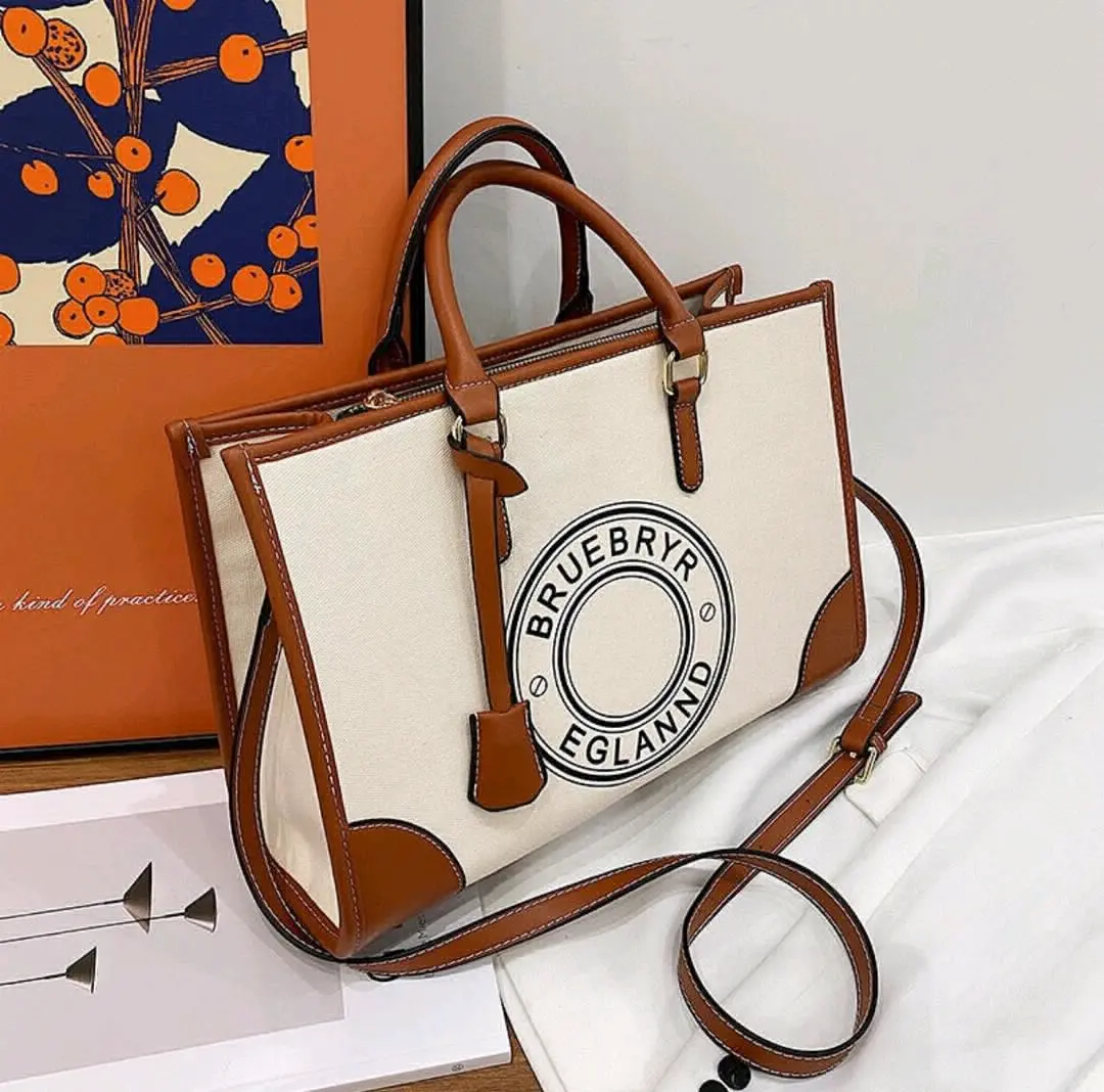 Handbag ya Pochi Quality Rangi Tofauti thumbnail 8