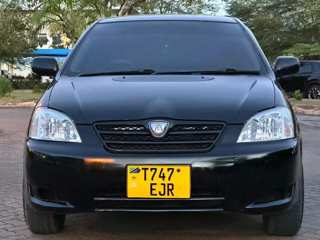 Toyota Allex - Black