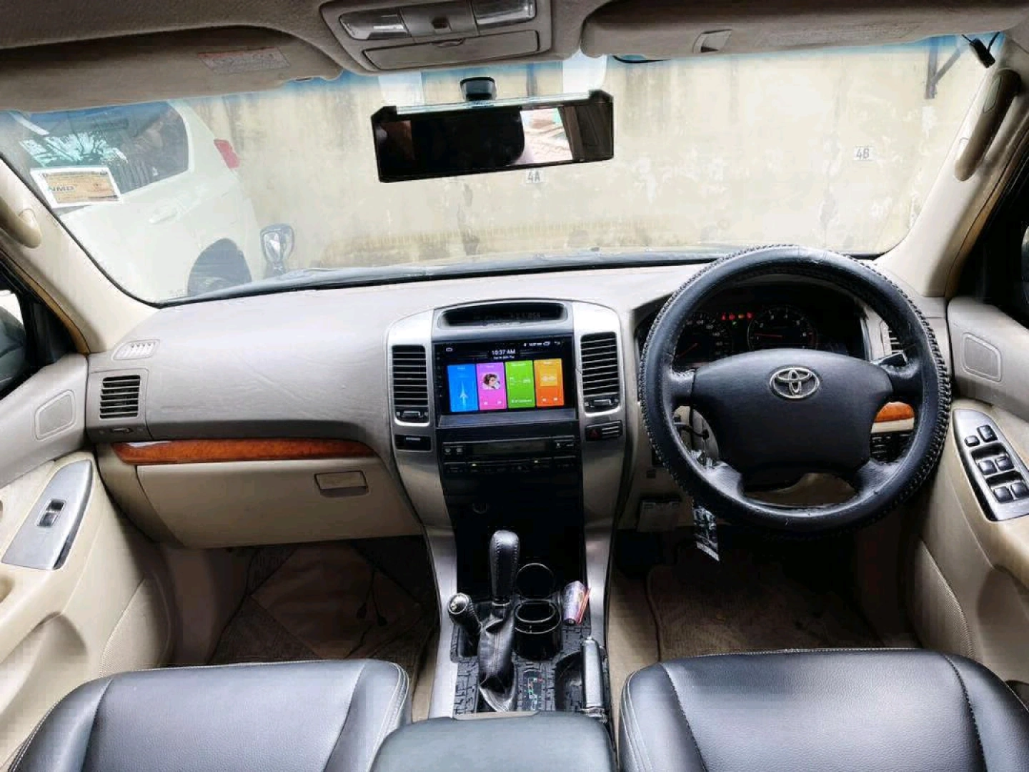 Black Toyota Land Cruiser Prado 120 (2005) thumbnail 5