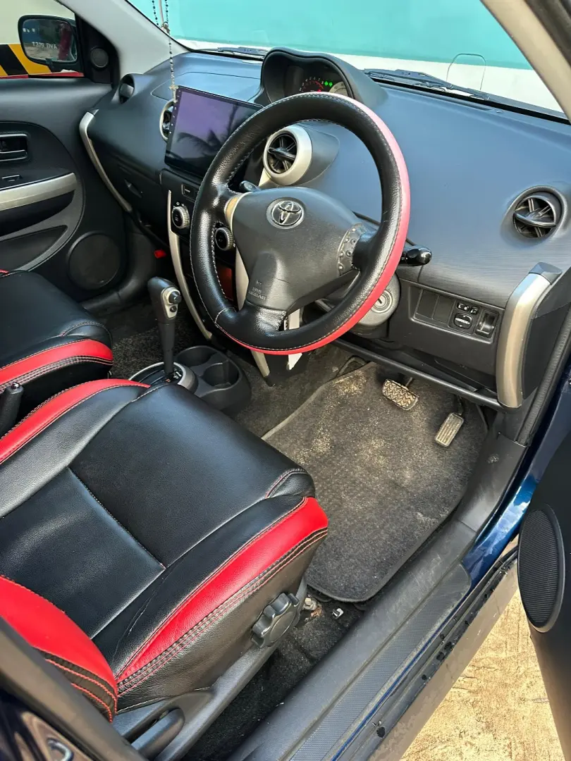 Toyota Ist (Blue) thumbnail 4