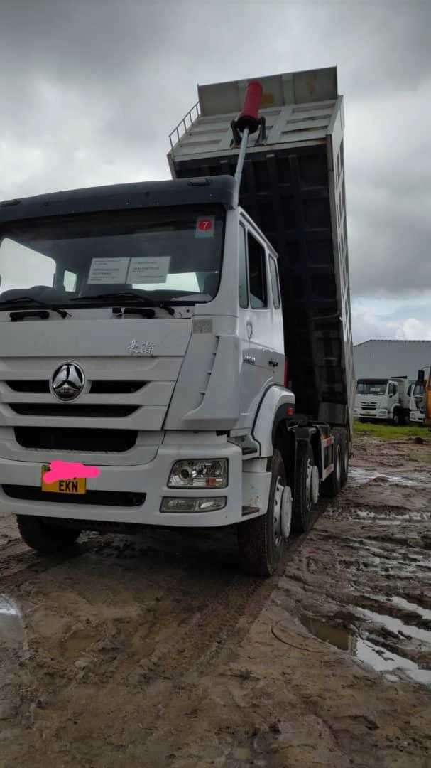 Lori la Howo Mende Tipper Truck (340 HP) EKN