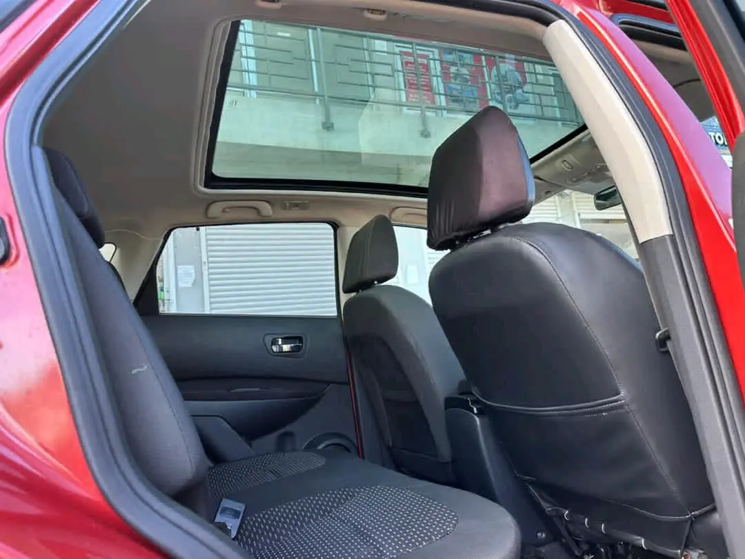 Nissan Dualis 2008, Automatic, 1990cc thumbnail 6