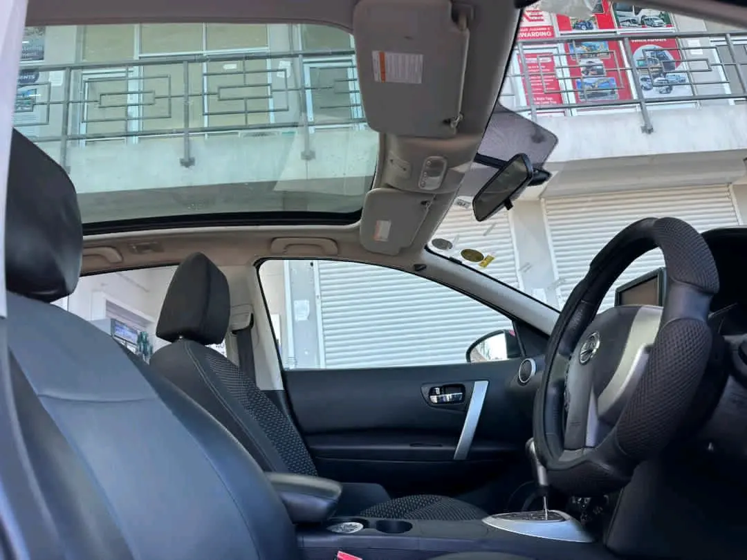 Nissan Dualis 2008, Automatic, 1990cc thumbnail 8