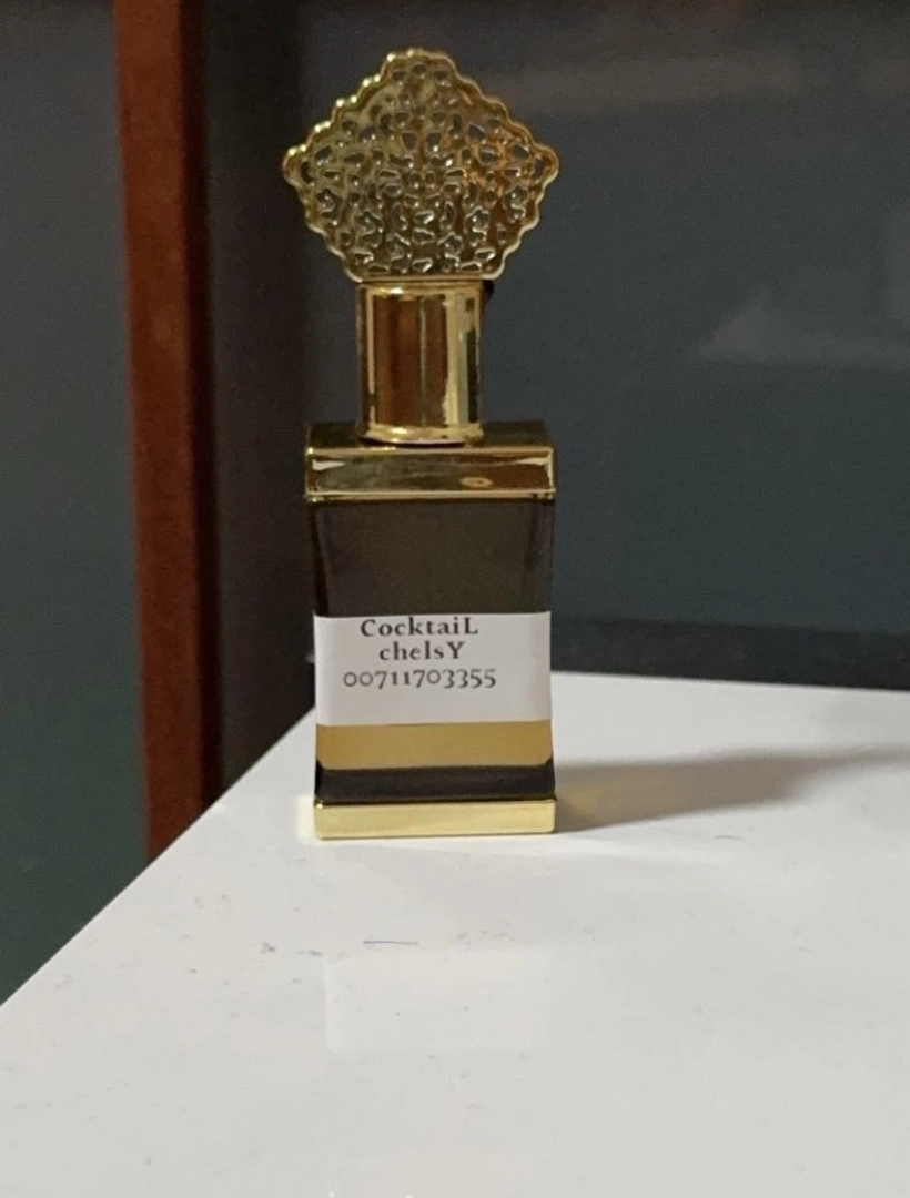 Long-lasting Oil Perfumes for Sale thumbnail 3