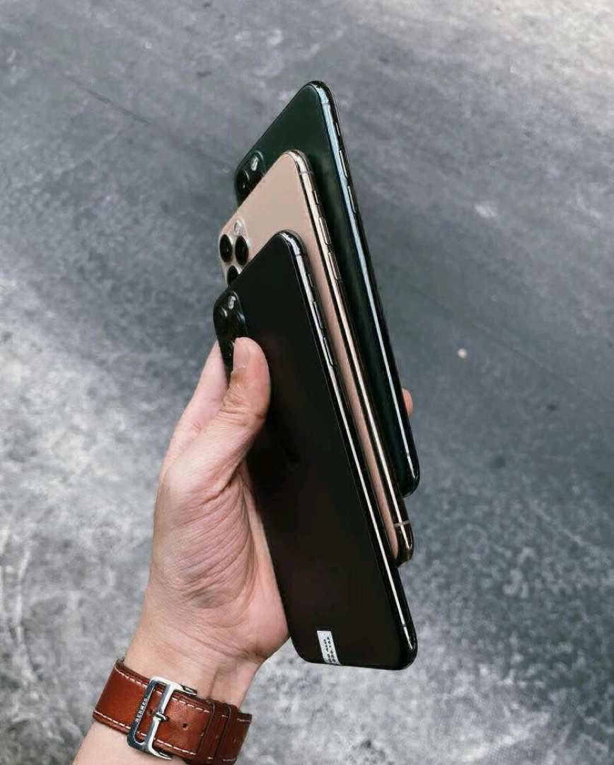 Apple iPhone 11 Pro Max 256GB Kariakoo thumbnail 4