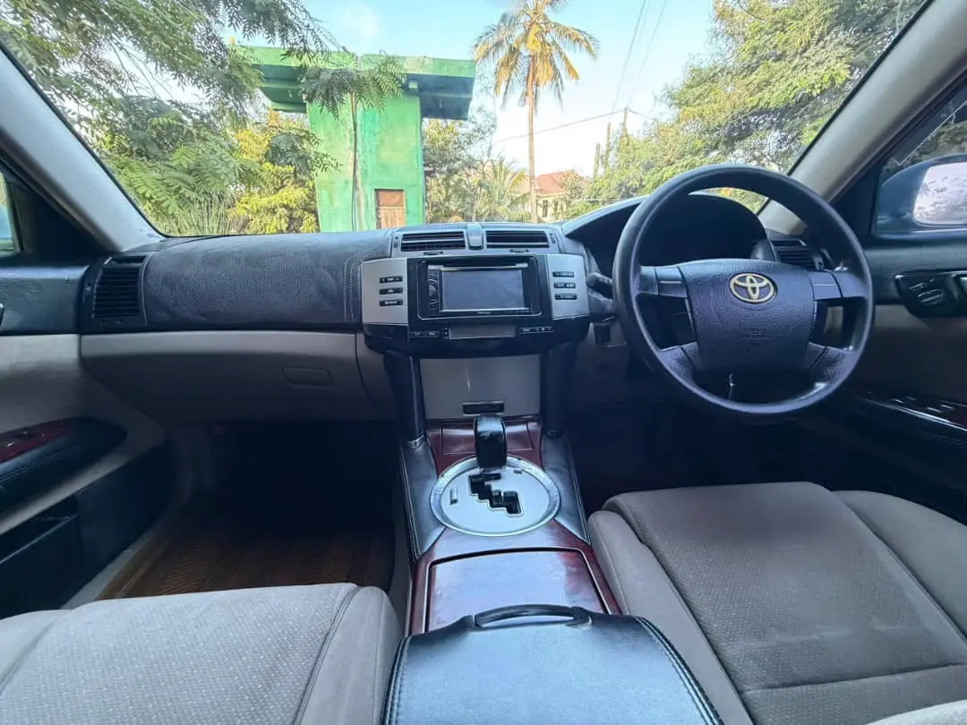 Toyota Mark X Gari, 2490cc, Full AC thumbnail 9