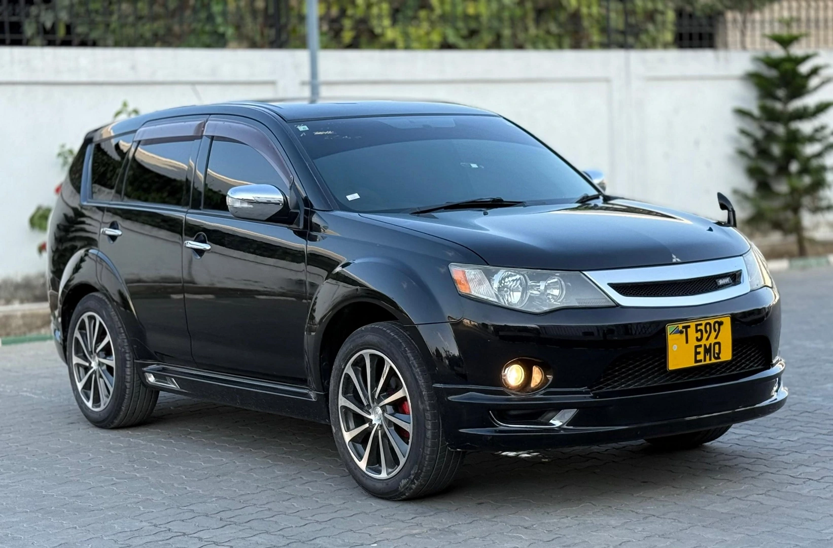 Mitsubishi Outlander ROADEST 2009 SUV thumbnail 7