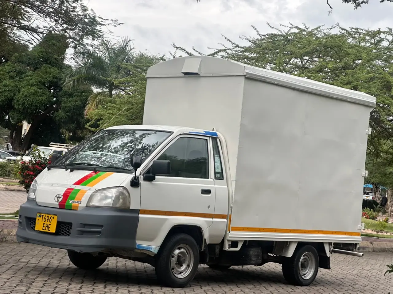 Toyota Townace 2007 Box Body thumbnail 4