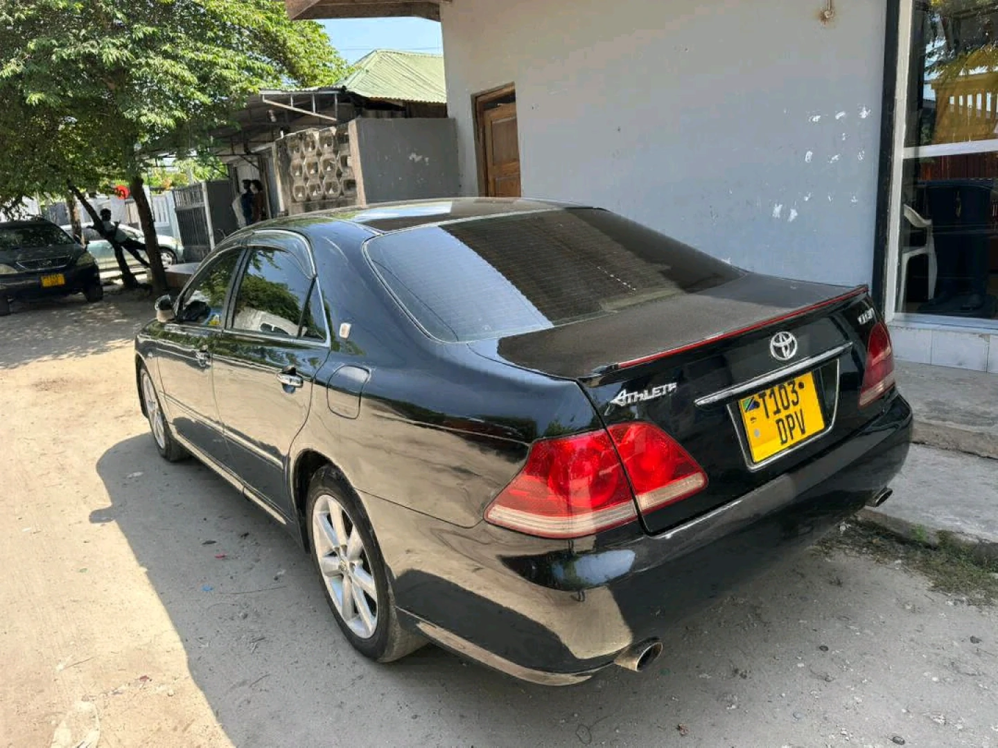 Toyota Crown Athlete DPV - 2490cc Sedan thumbnail 3