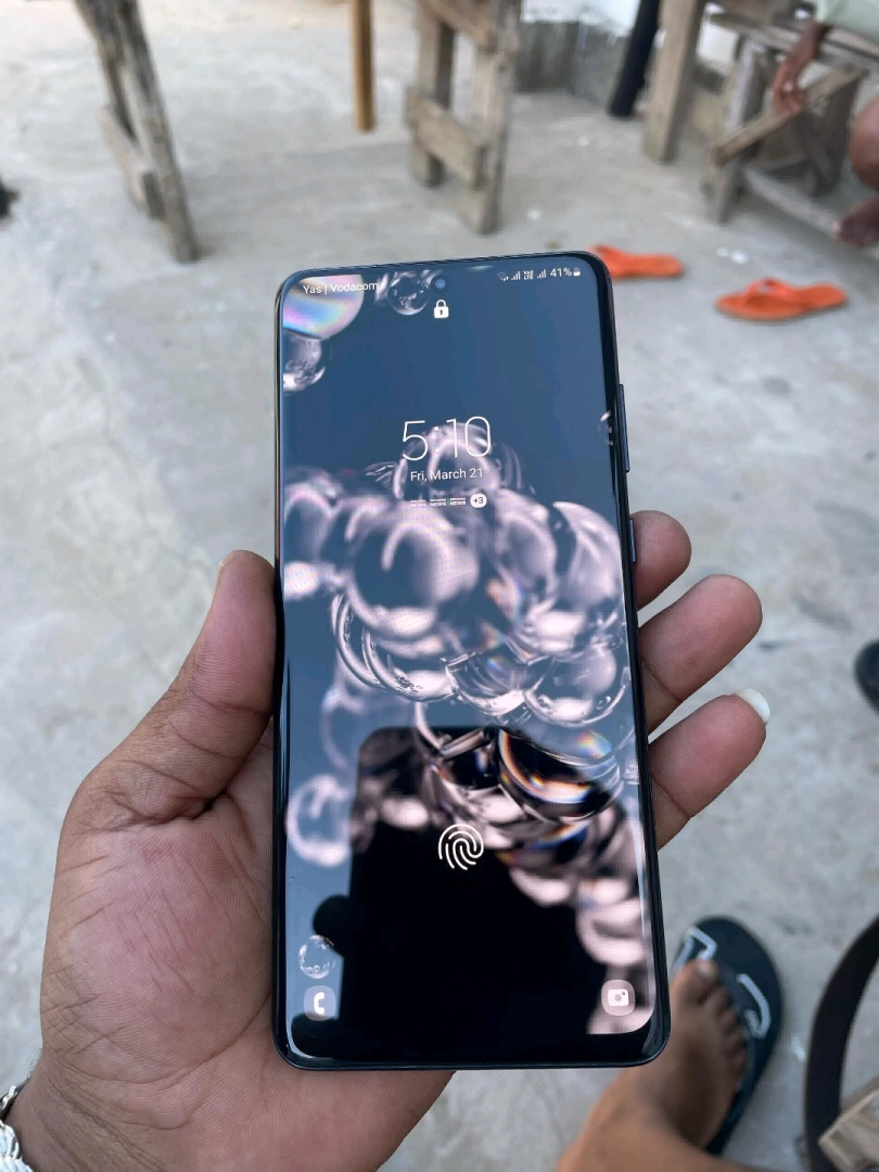 Used Samsung S20 Ultra 5G Smartphone (Kipya Kabisa) thumbnail 3