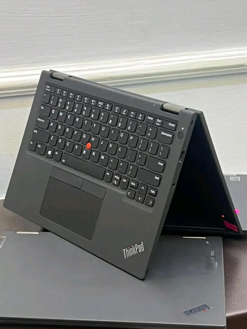 Lenovo ThinkPad T460S i7, 24GB RAM, 512GB SSD, Touchscreen thumbnail 3