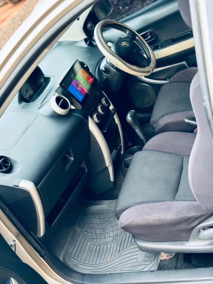 Toyota Ist DHW Full AC 1290 CC thumbnail 8