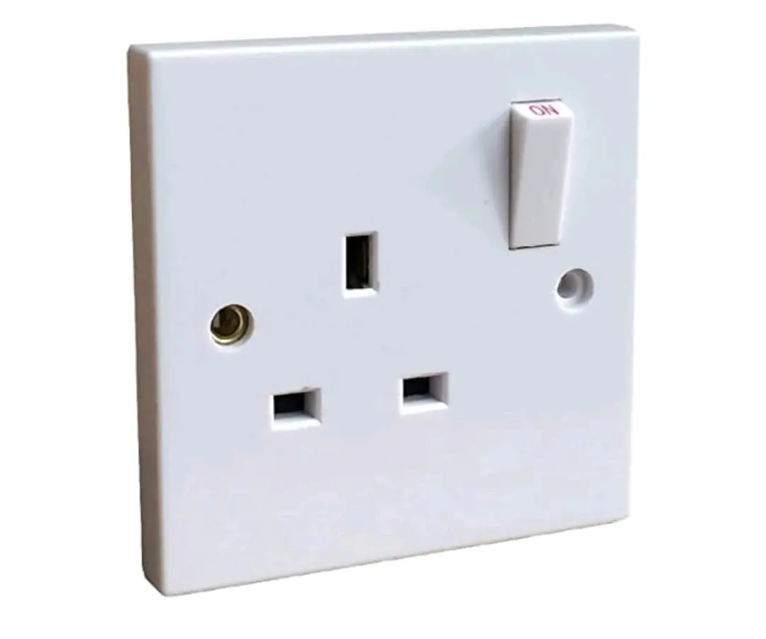 Switched Wall Socket (Single Pole) - White