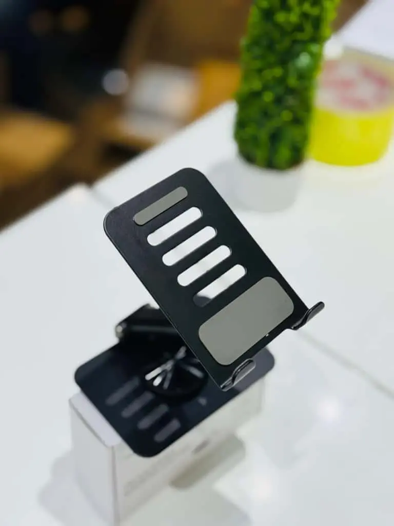 P47 Aluminum Alloy Phone Stand
