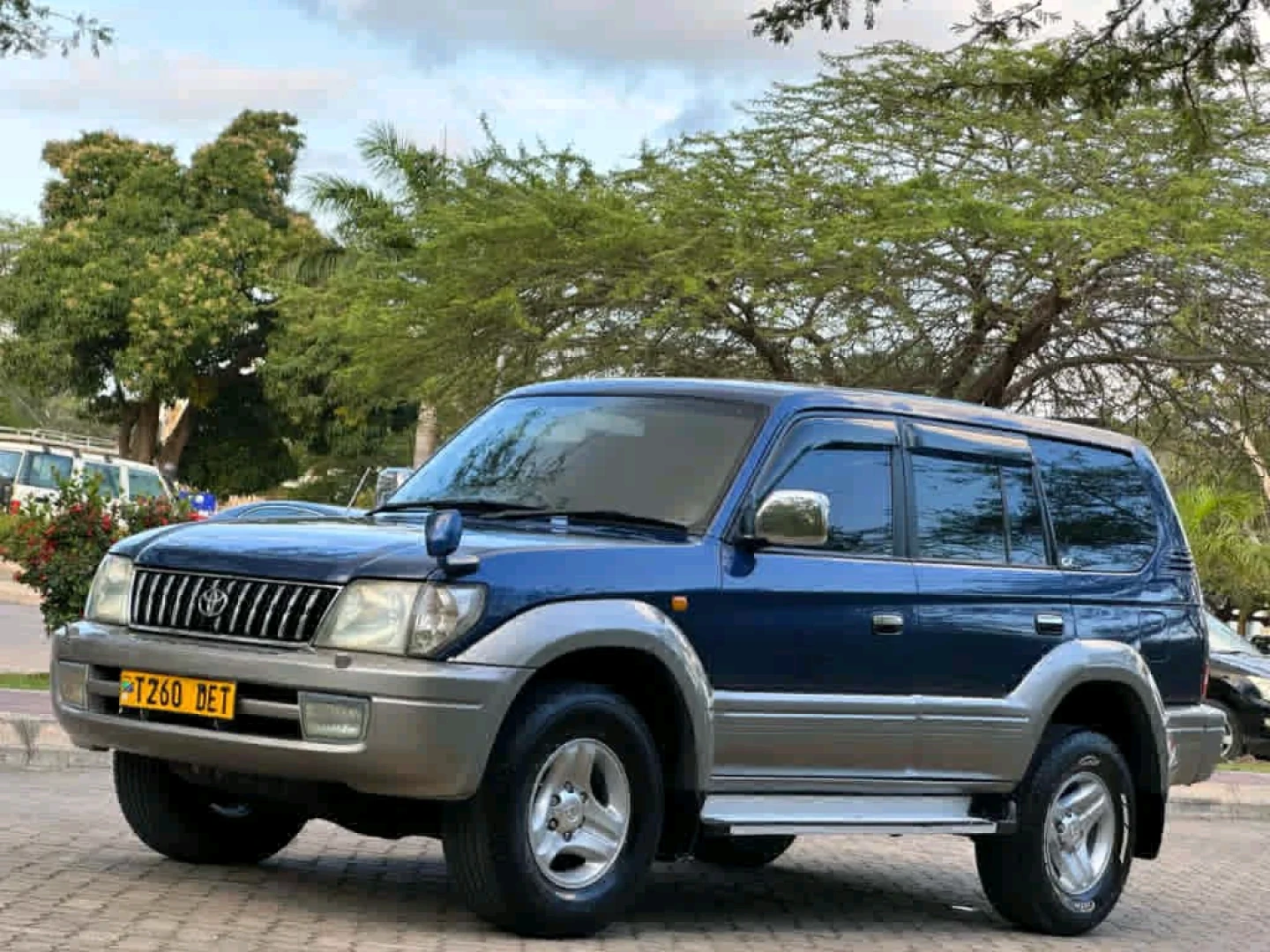 Toyota Land Cruiser Prado 2001 Diesel Automatic thumbnail 3