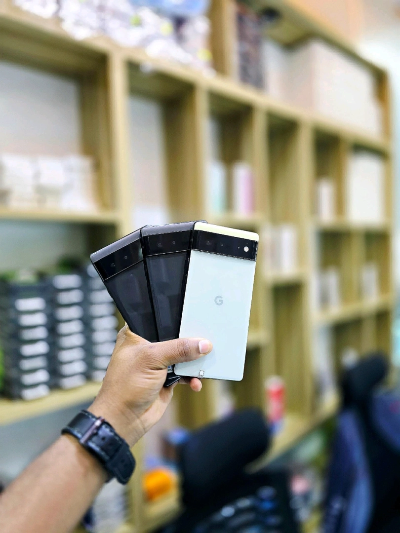 Google Pixel 6 Smartphone 128GB/8GB RAM