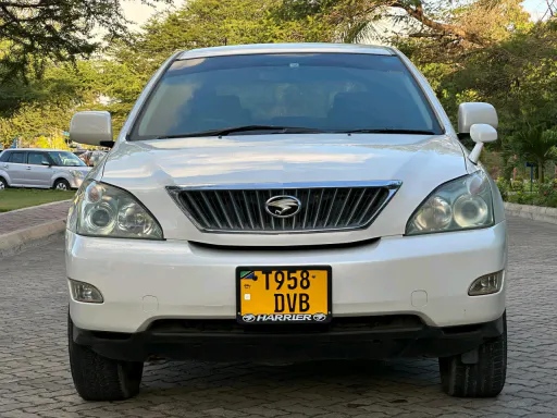 Toyota Harrier 2006 (DVB)