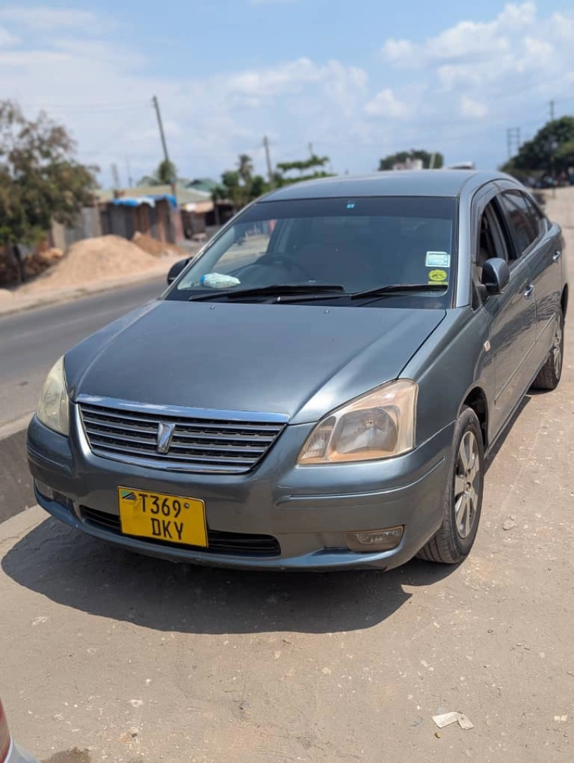 Toyota Premio DKY Sedan 1790 CC
