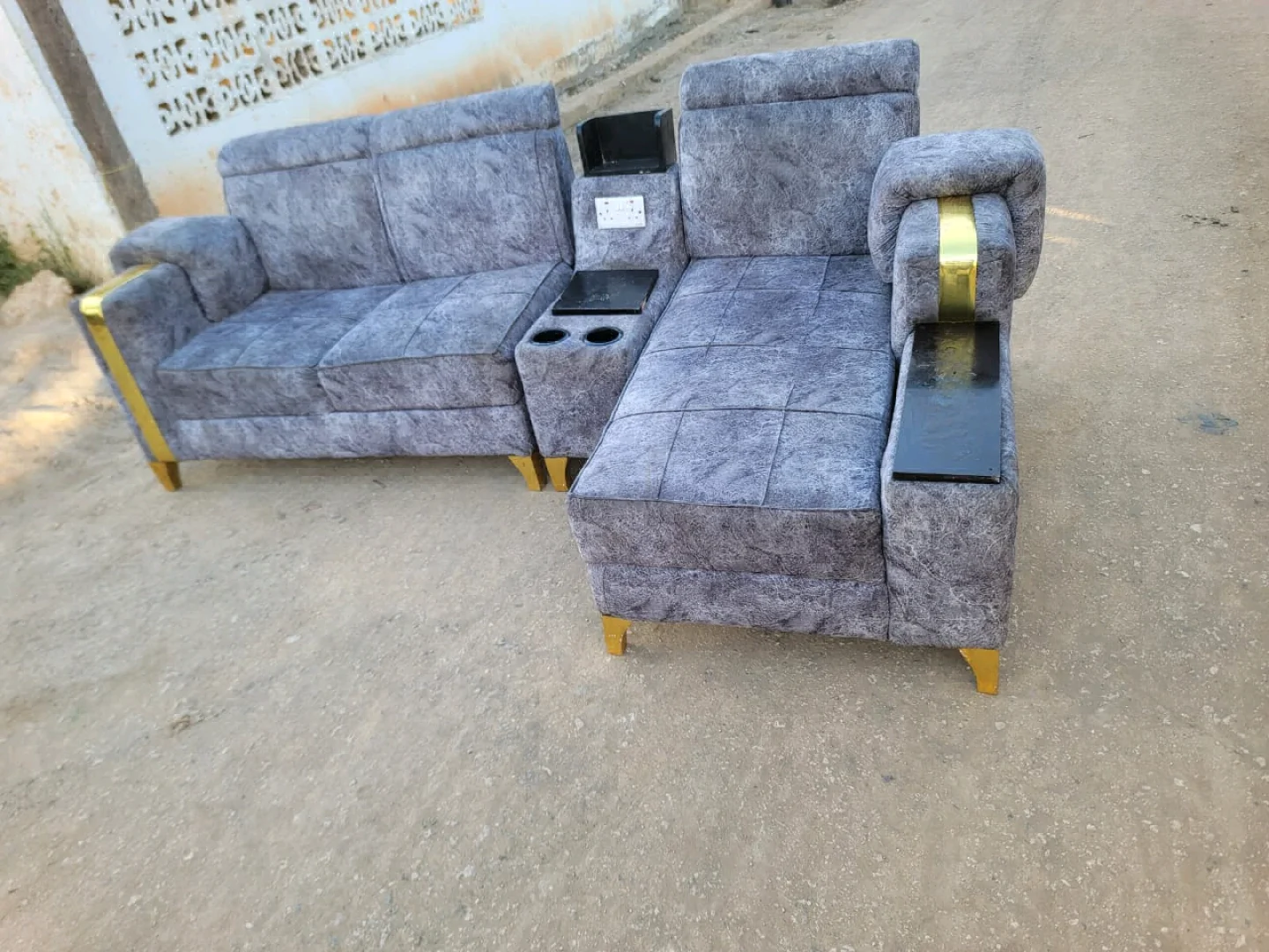Sofa ya Kisasa L-shape Spring Fiber thumbnail 3