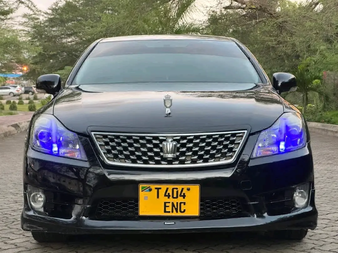 Toyota Crown Athlete 2010