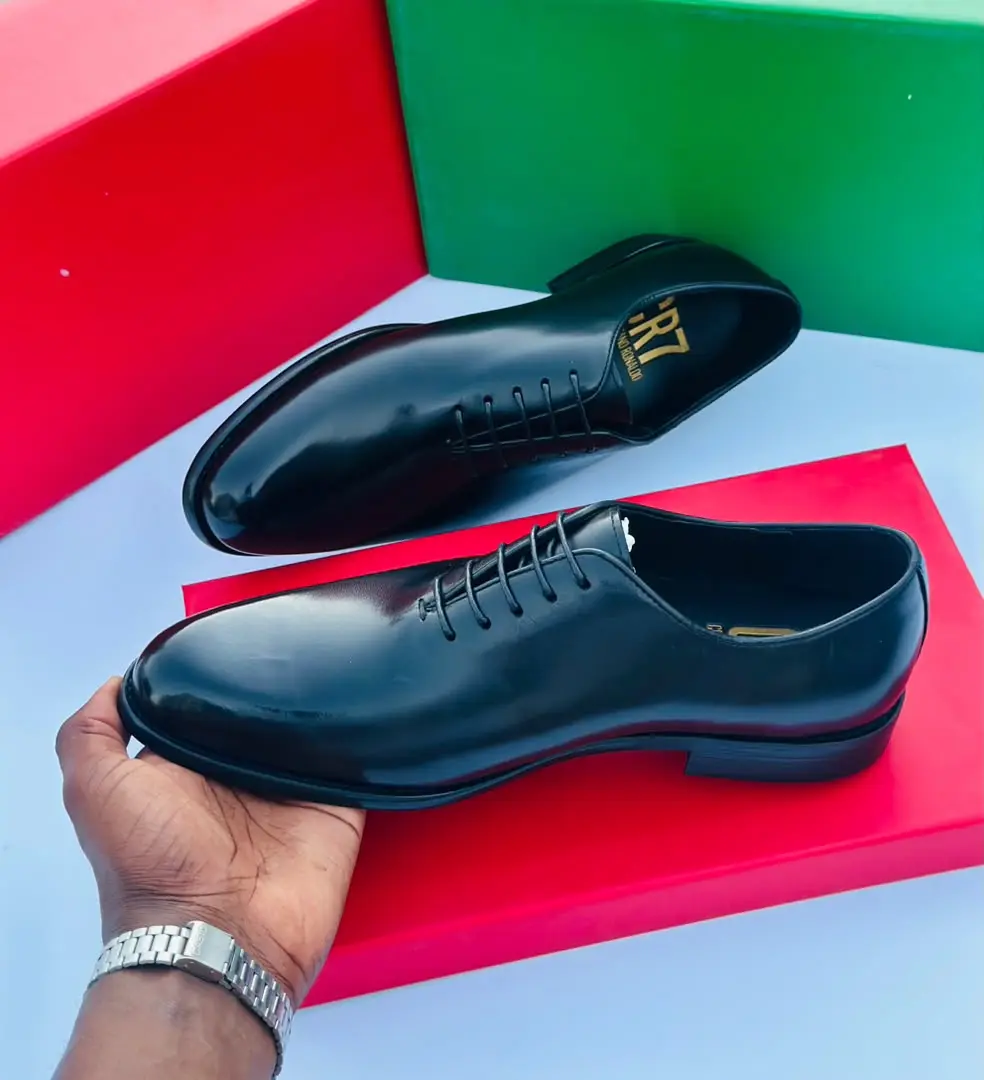 Men's Formal Leather Shoes thumbnail 2