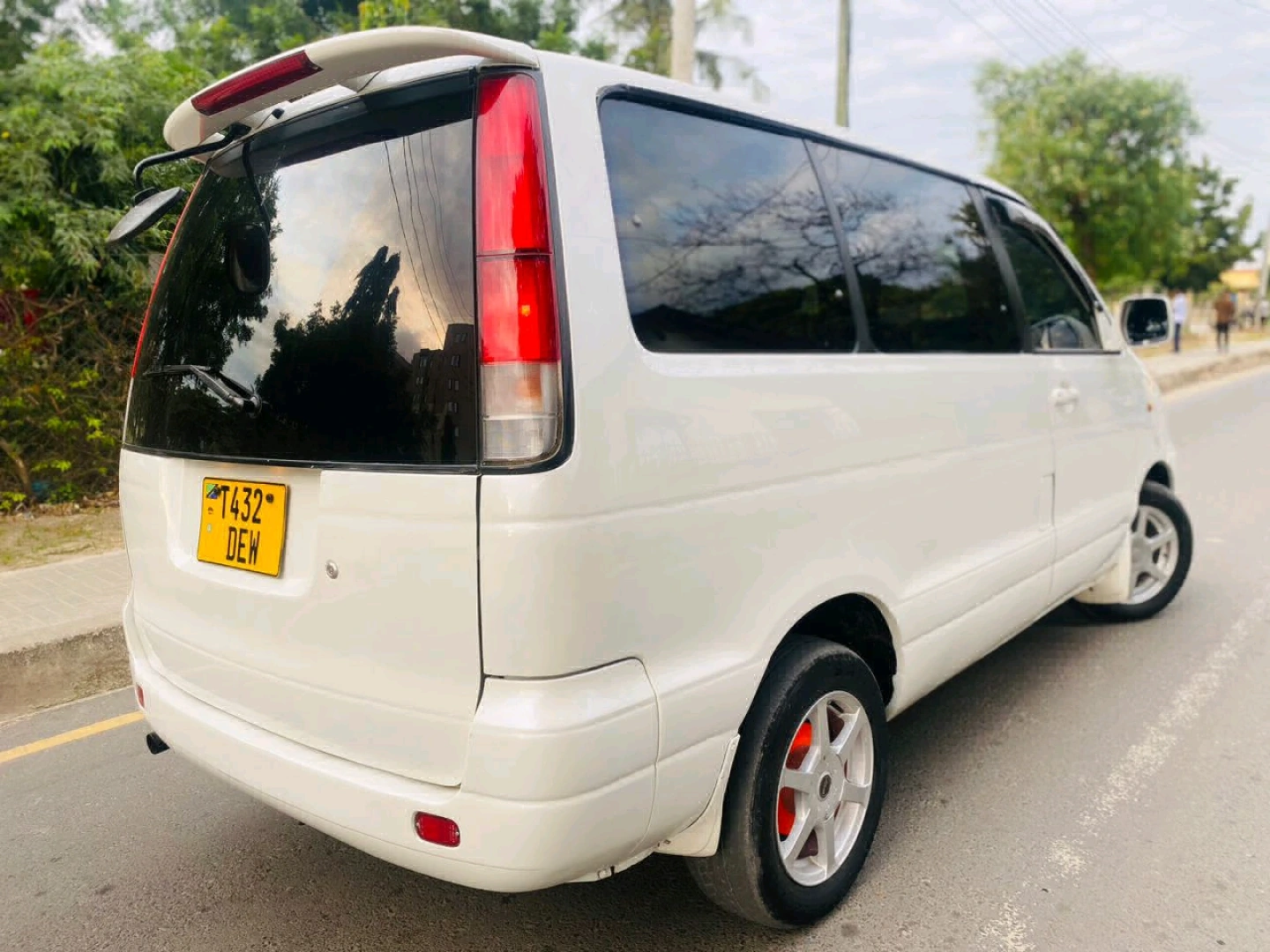 Toyota Noah SR40 Minivan 1990CC thumbnail 6