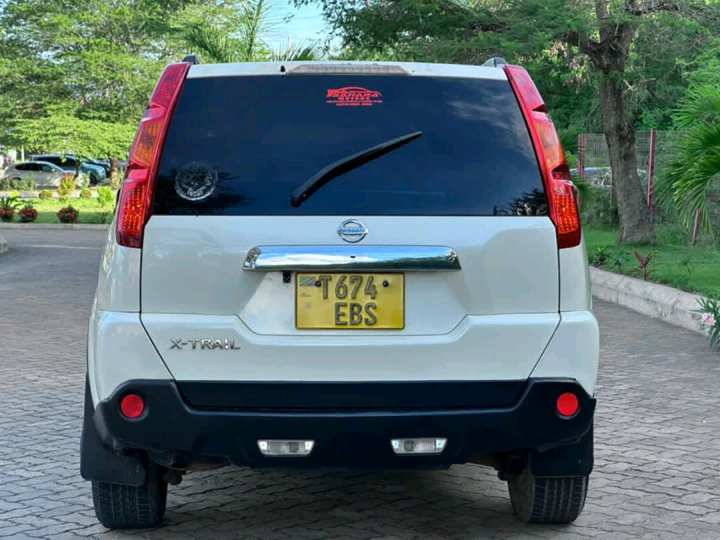 Used Nissan X-Trail 2008 SUV (1990cc) thumbnail 5
