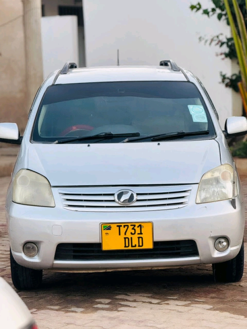 Toyota Raum CC 1490 Automatic