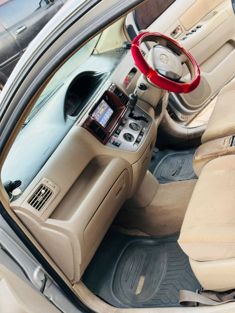 Toyota Raum CC 1490 Automatic thumbnail 4