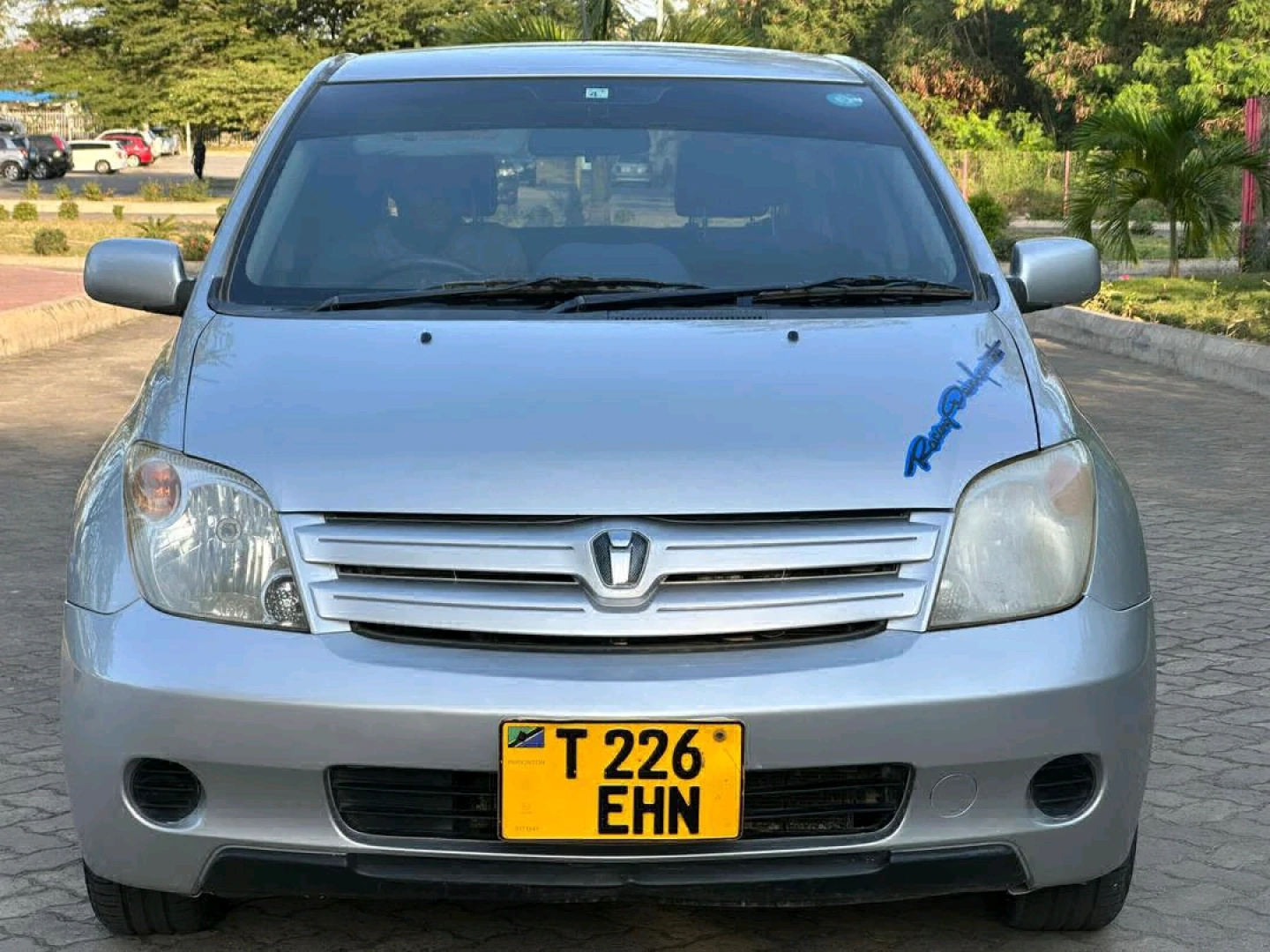 Toyota Ist Automatic 1290cc (Silver)