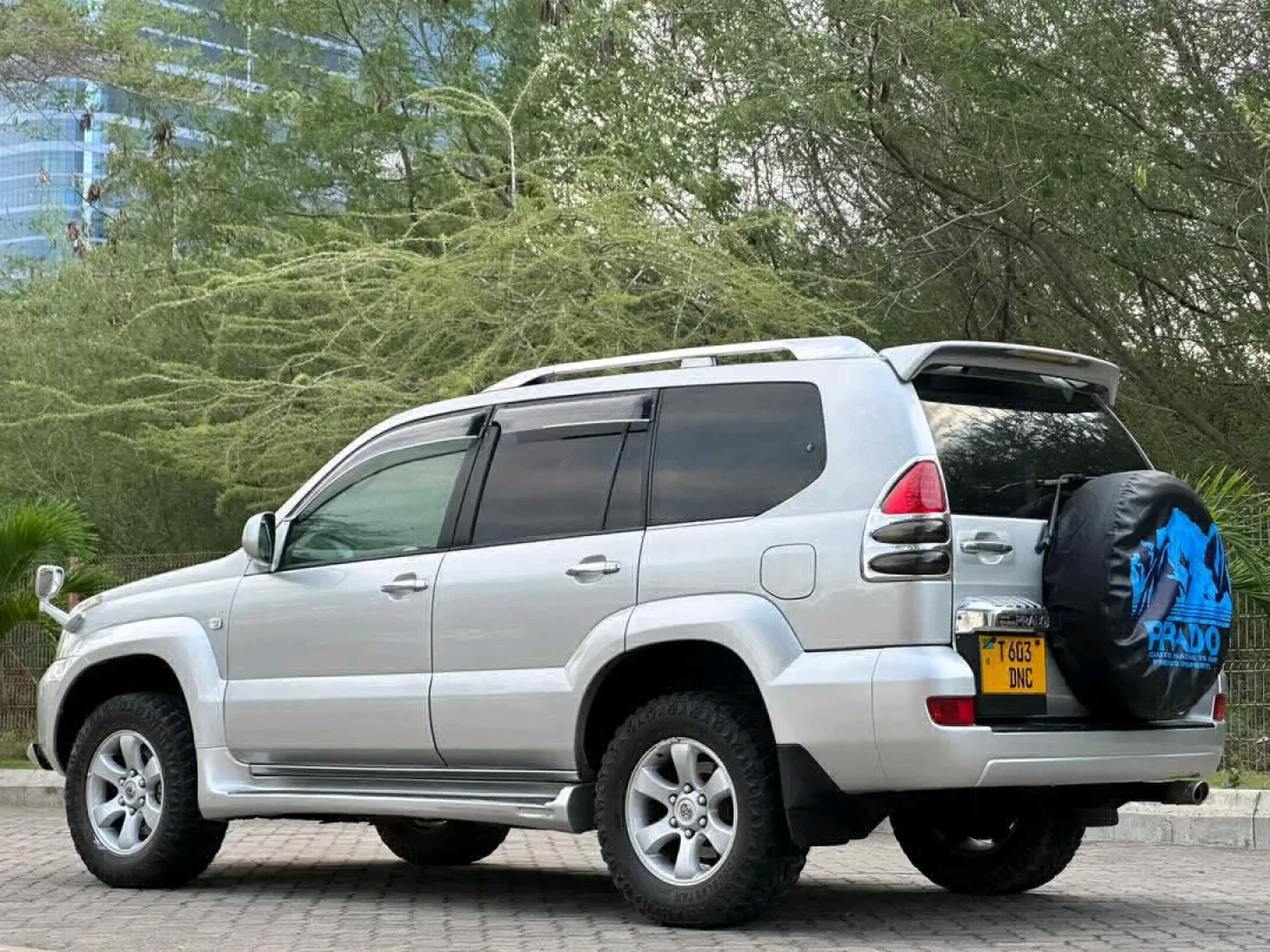 Toyota Prado 120 Series SUV 2005 thumbnail 6