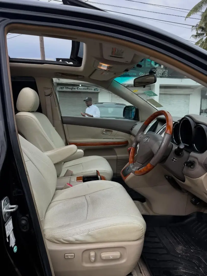 Toyota Harrier 240G 2006 thumbnail 4