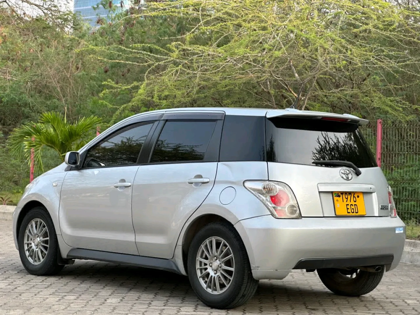Toyota Ist 2004 - Clean Condition, Exchange Allowed thumbnail 4