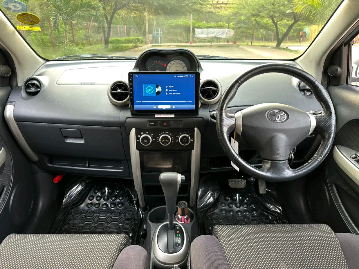 Toyota Ist 2004 - Clean Condition, Exchange Allowed thumbnail 8