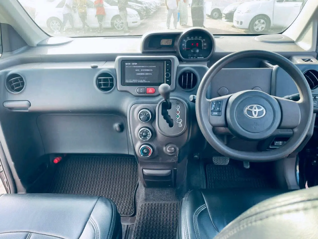 Toyota Spade/Porte 2012, Black, Low Mileage thumbnail 5