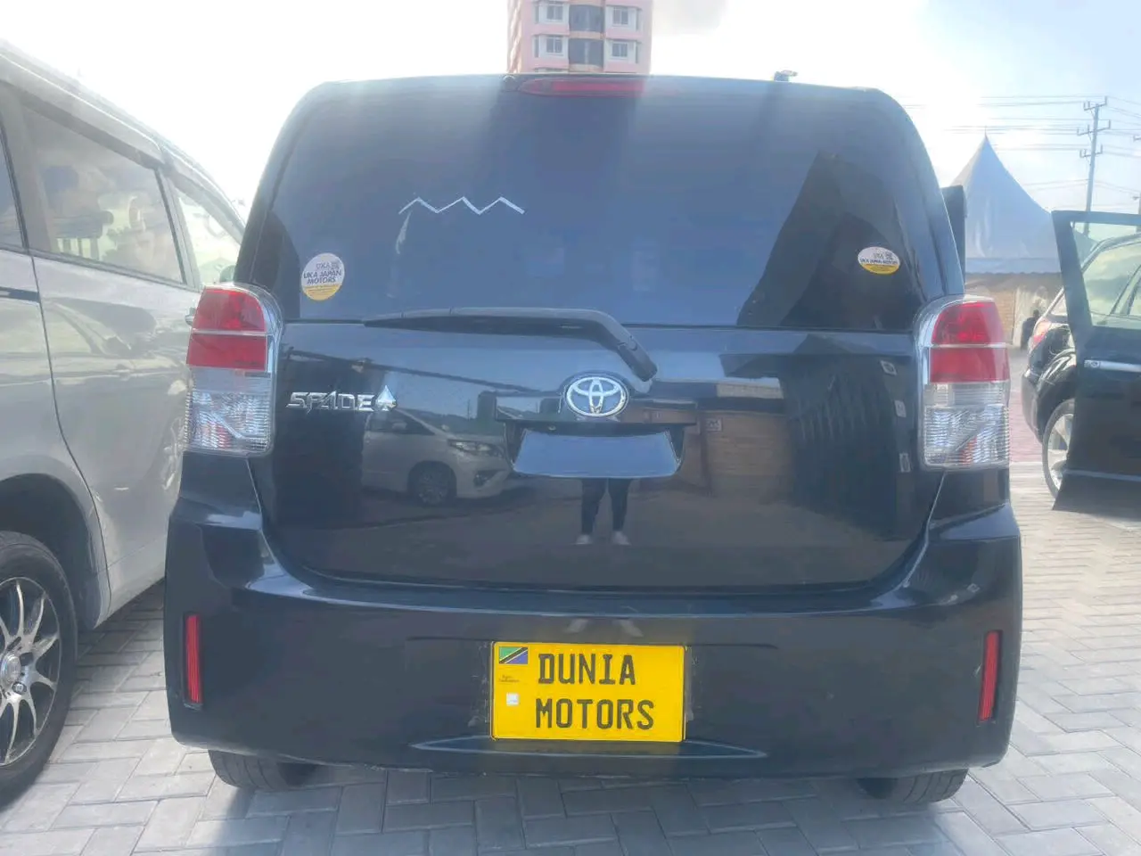 Toyota Spade/Porte 2012, Black, Low Mileage thumbnail 8