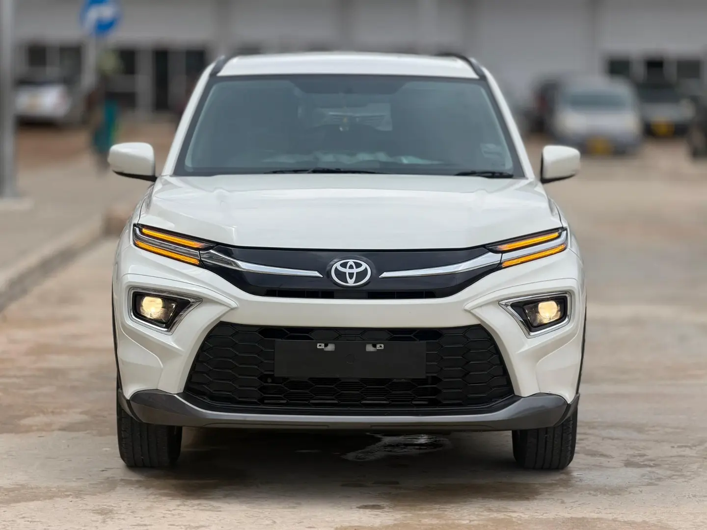 2025 Toyota Urban Cruiser XR
