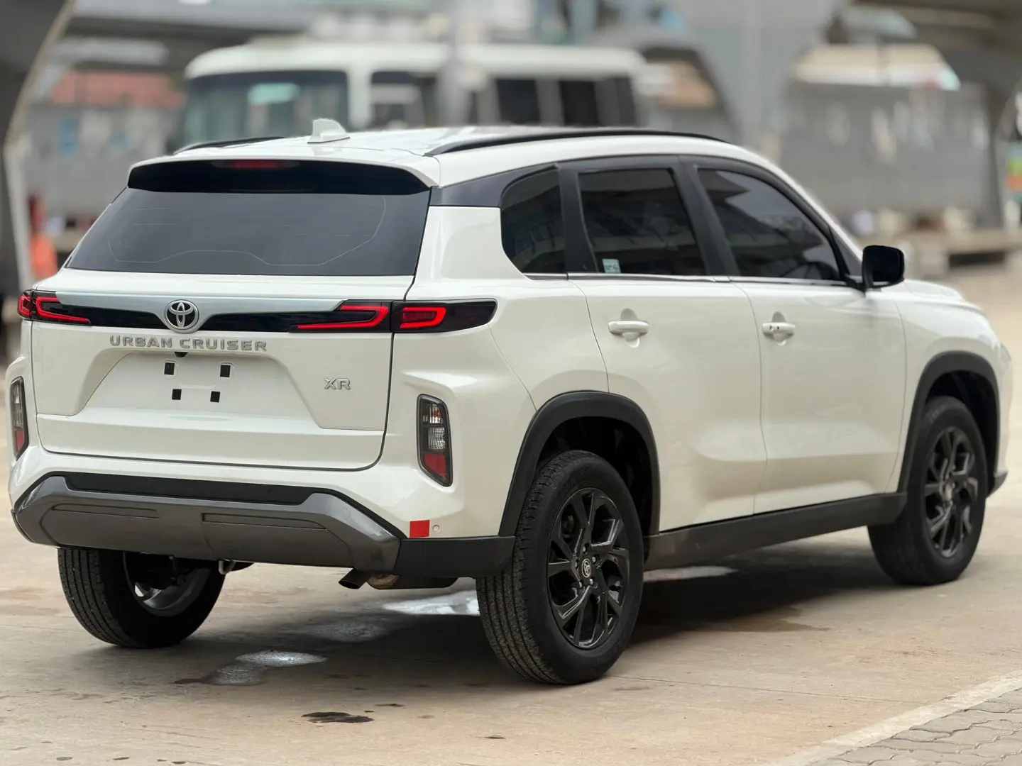 2025 Toyota Urban Cruiser XR thumbnail 4