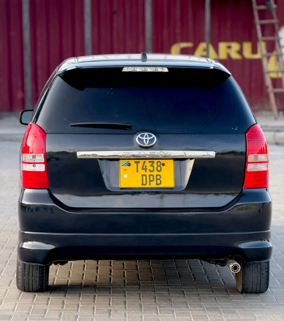 Toyota Wish Black 1790cc Full AC thumbnail 3