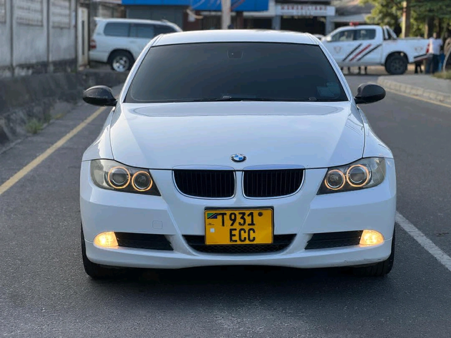 White BMW 3 Series Sedan 2008