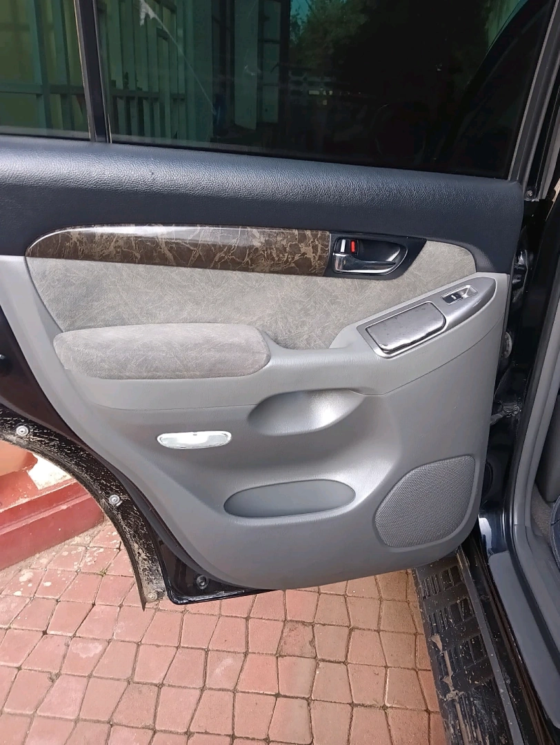 2006 Toyota Land Cruiser Prado 1KD Diesel Automatic thumbnail 5